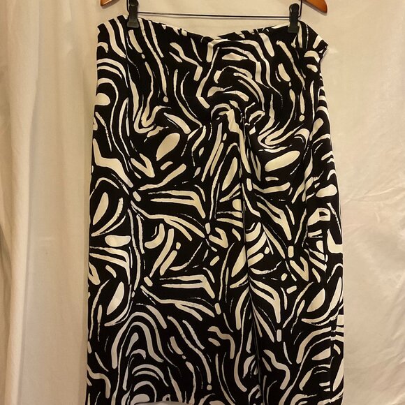 Nine West Women's Abstract Brush (black/cream) Side Ruched Midi Skirt NWT - Picture 1 of 9